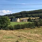 בית נופש Foxhall Farm *