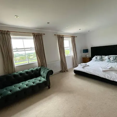 Foxhall Farm *